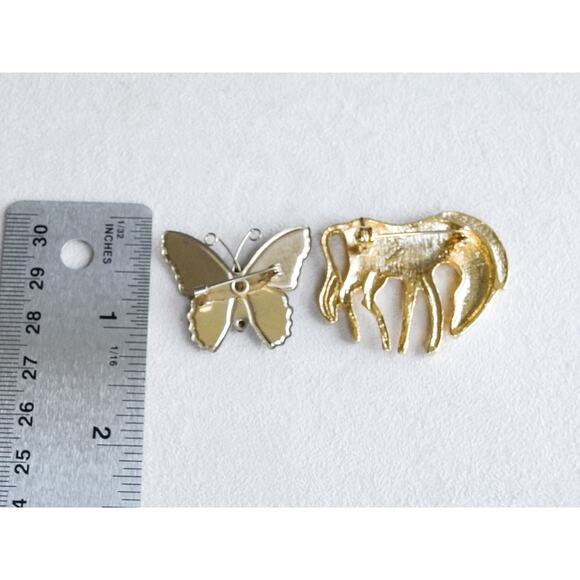 Vintage Brooches 2 PC Gold Tone Zebra Purple Butterfly Animal Pin Set Cute Retro - Picture 5 of 5